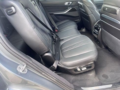 Used 2026 BMW X7 xDrive40i AWD/4WD image 31