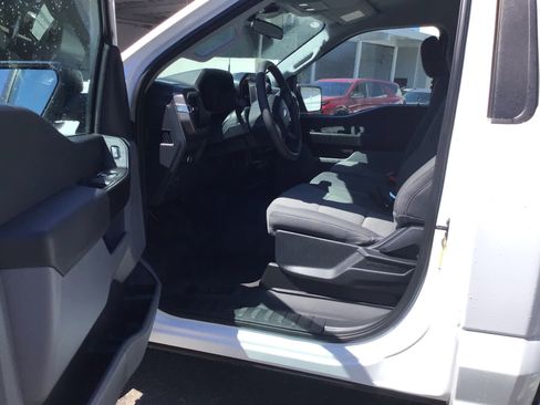 Used 2024 Ford F150 XL w/ Equipment Group 103A High RWD image 5