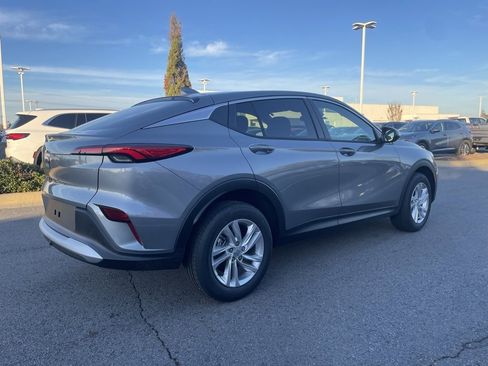 New 2026 Buick Envista Preferred w/ Advanced Safety Package image 8