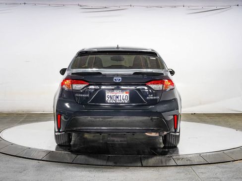Certified 2024 Toyota Corolla LE w/ LE Convenience Package FWD image 6