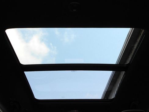 New 2025 Jeep Grand Cherokee L Summit image 14