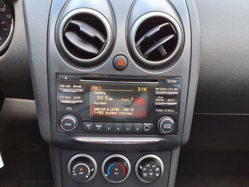 Used 2015 Nissan Rogue S w/ Convenience Package image 15