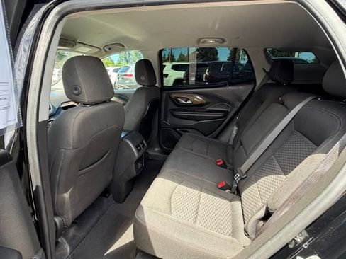 Used 2021 GMC Terrain SLE FWD image 22
