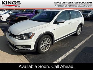 Used 2017 Volkswagen Golf Alltrack SE AWD/4WD video 1