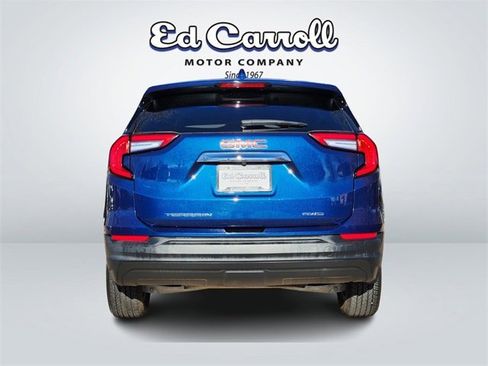 Used 2022 GMC Terrain SLE image 6