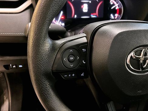 Used 2024 Toyota RAV4 LE image 22