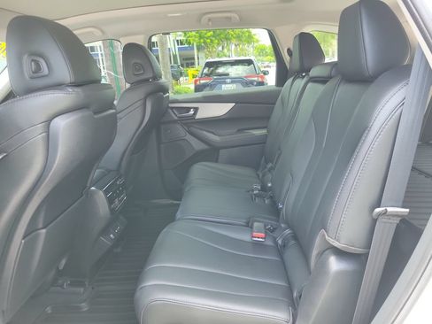 Used 2025 Acura MDX FWD image 10
