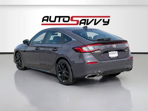 Used 2023 Honda Civic Sport Touring image 5