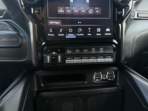 Used 2023 RAM 2500 Limited AWD/4WD image 43