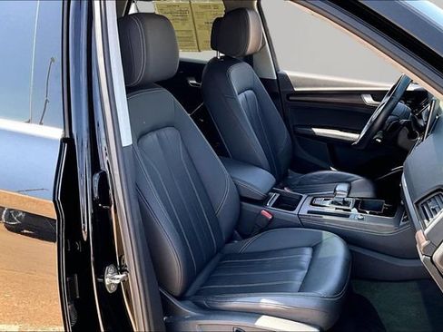 Used 2021 Audi Q5 2.0T Premium Plus w/ Premium Plus Package AWD/4WD image 7