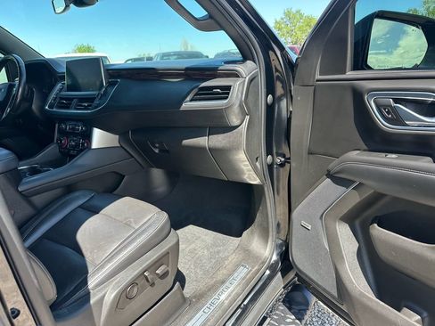 Used 2021 Chevrolet Tahoe Z71 w/ Z71 Signature Package AWD/4WD image 14