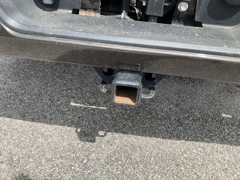 Used 2021 Chevrolet Silverado 1500 High Country image 8