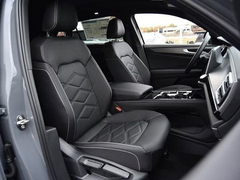 New 2026 Volkswagen Atlas Cross Sport SE image 20