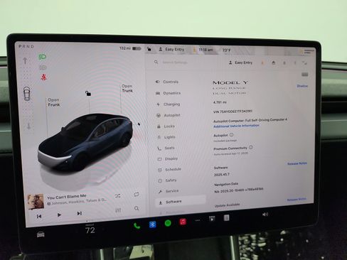 Used 2026 Tesla Model Y AWD image 9