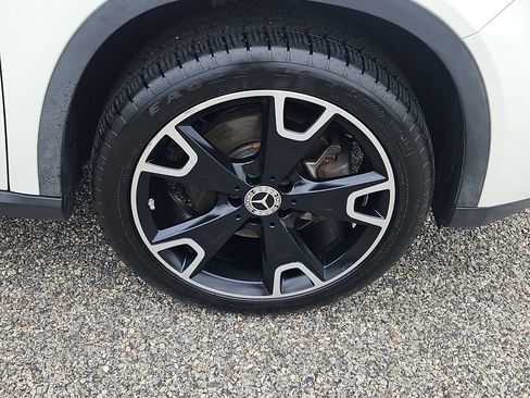 Used 2018 Mercedes-Benz GLA 250 image 10