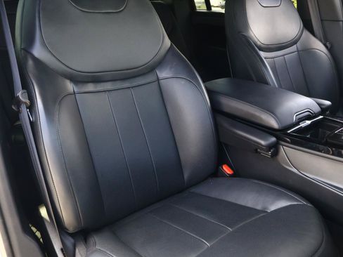 Used 2023 Land Rover Range Rover Sport SE Dynamic AWD/4WD image 19