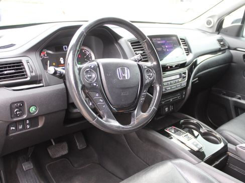 Used 2018 Honda Pilot Elite image 34