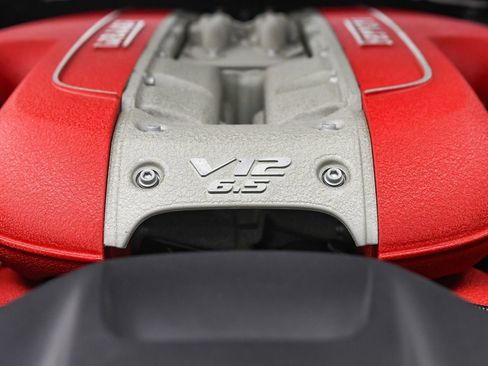 Certified 2023 Ferrari 812 GTS image 33