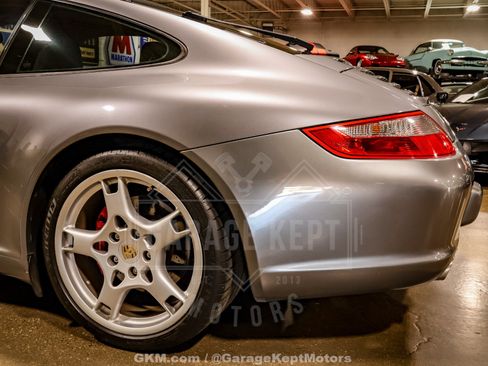 Used 2005 Porsche 911 Carrera S RWD image 32