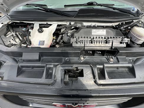 Used 2021 GMC Savana 3500 Extended w/ Power Convenience Package RWD image 36