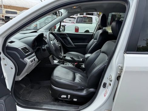Used 2014 Subaru Forester 2.5i Premium AWD/4WD image 7