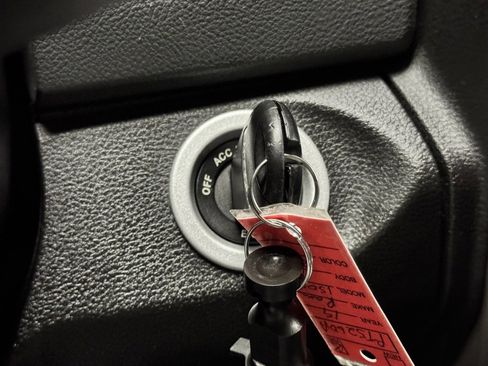 Used 2019 RAM 1500 Big Horn image 25