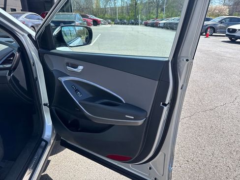 Used 2017 Hyundai Santa Fe Sport w/ 2.4L Tech Package 04 image 50