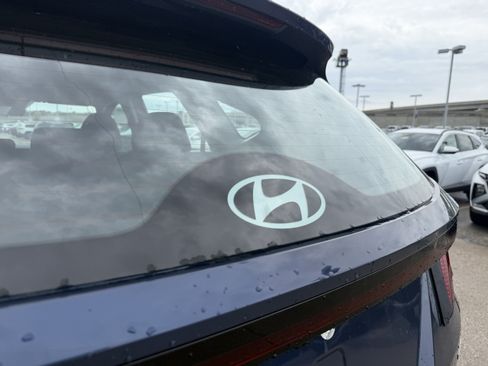New 2026 Hyundai Tucson SE AWD/4WD image 8