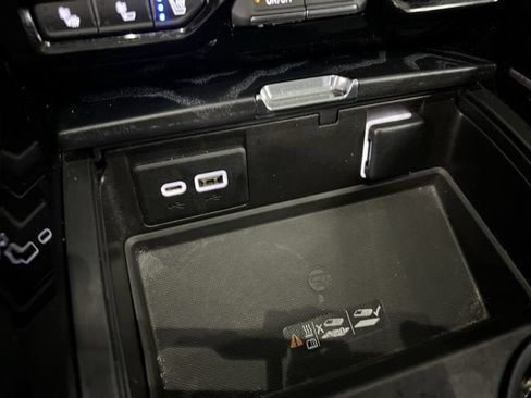 Certified 2022 GMC Yukon Denali AWD/4WD image 36