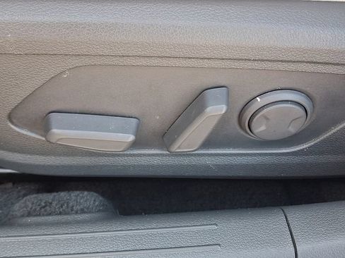 Used 2025 Hyundai Sonata SEL FWD image 27