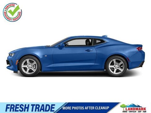Used 2016 Chevrolet Camaro LT RWD image 1
