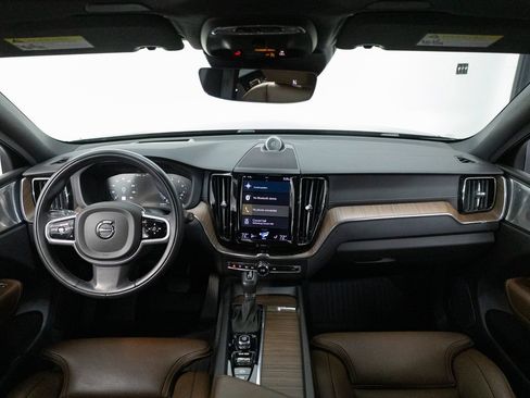 Used 2021 Volvo XC60 T5 Inscription w/ Advanced Package AWD/4WD image 14