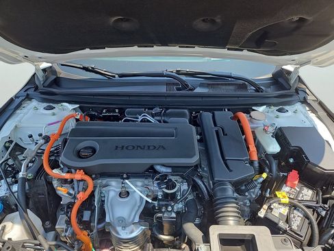 Certified 2025 Honda Accord Touring image 34
