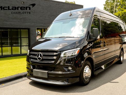 Used 2024 Mercedes-Benz Sprinter 3500 w/ Parking Package image 1