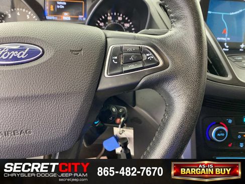 Used 2018 Ford Escape SEL FWD image 15
