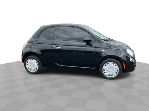 Used 2015 FIAT 500 Pop image 2