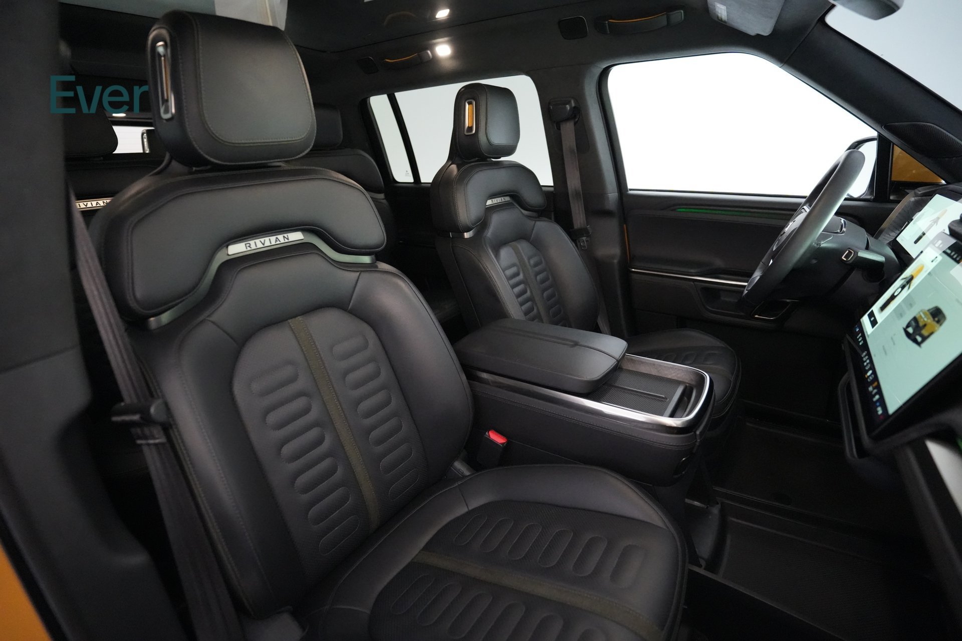 Used 2023 Rivian R1S Adventure Quad AWD/4WD image 23