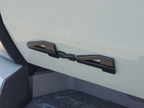 New 2026 Toyota Tundra Platinum AWD/4WD image 7