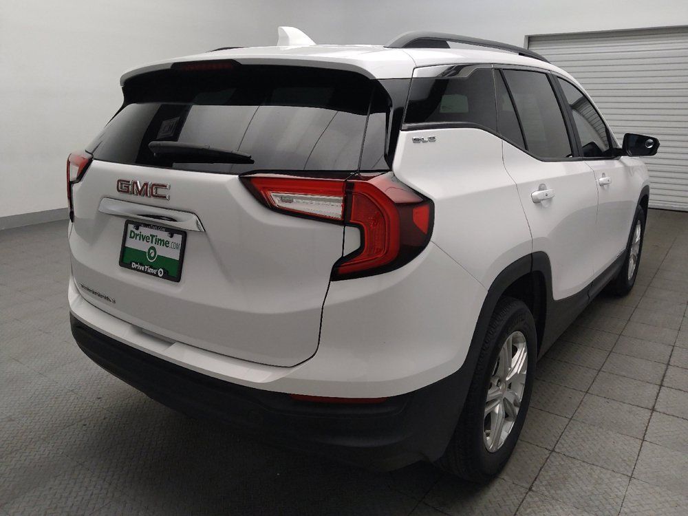 Used 2022 GMC Terrain SLE w/ Driver Convenience Package FWD image 9
