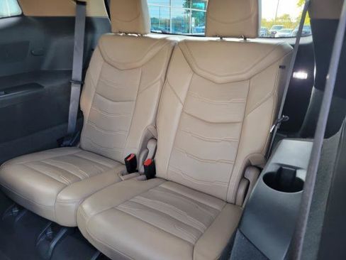 Used 2020 Cadillac XT6 Sport w/ Platinum Package image 11