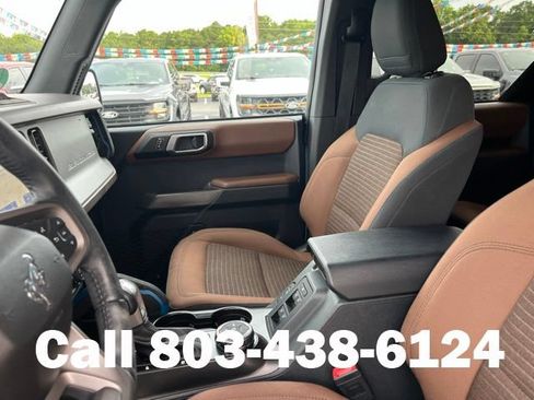 Used 2023 Ford Bronco Outer Banks AWD/4WD image 10