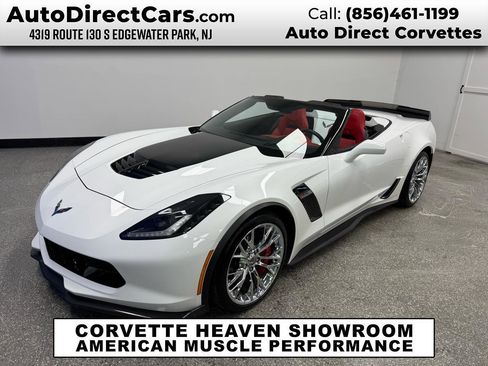 Used 2015 Chevrolet Corvette Z06 w/ 3LZ Preferred Equipment Group image 1