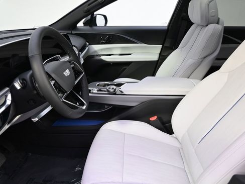 New 2025 Cadillac Lyriq Sport image 13