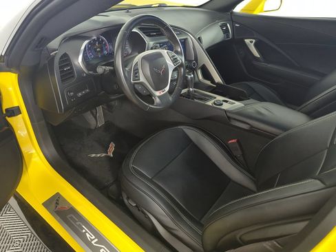 Used 2015 Chevrolet Corvette Stingray Coupe w/ 2LT Preferred Equipment Group RWD image 10
