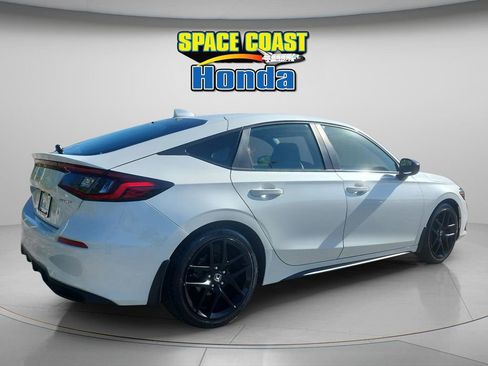 Used 2024 Honda Civic Sport image 5