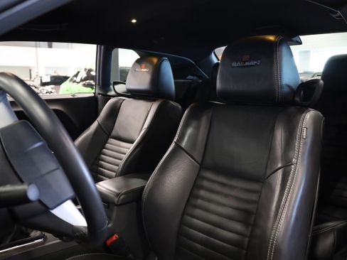 Used 2014 Dodge Challenger R/T Plus image 17