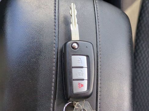 Certified 2022 Nissan Rogue Sport S image 27