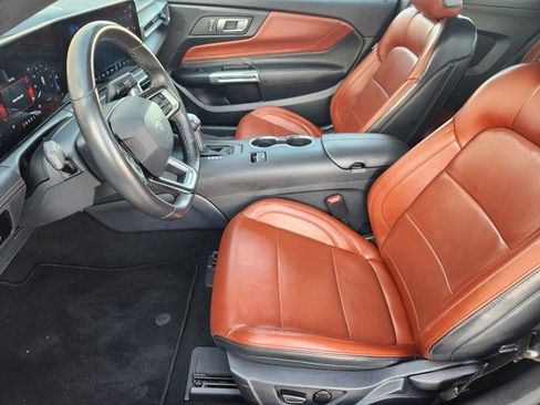 Certified 2025 Ford Mustang Premium image 12