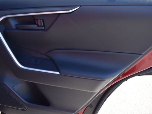 Used 2025 Toyota RAV4 LE image 22