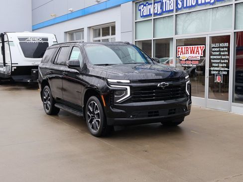 New 2026 Chevrolet Tahoe RST w/ Comfort Package image 2